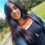 Profesora de español con experiencia en clases para niños y adultos, con clases personalizadas y flexibilidad horaria